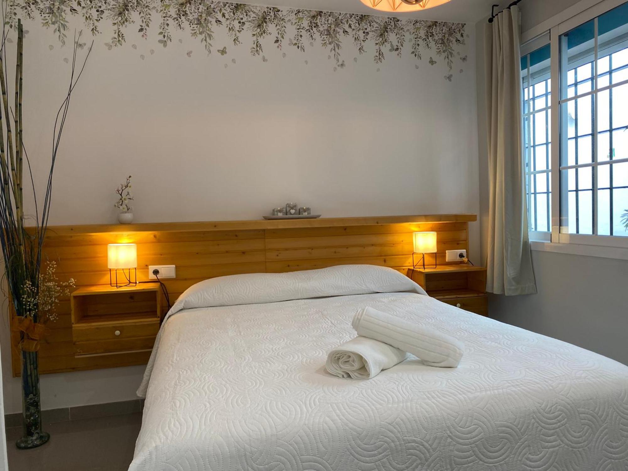 Enmitatiko Alcazar Viejo Apartment Кордоба Екстериор снимка